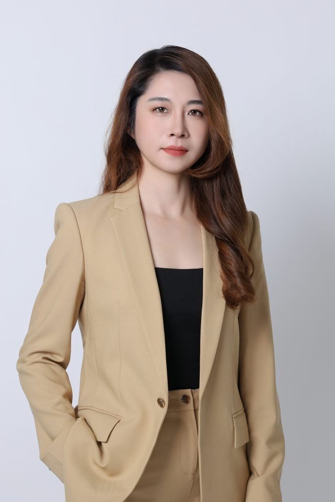 Yifan Zhang